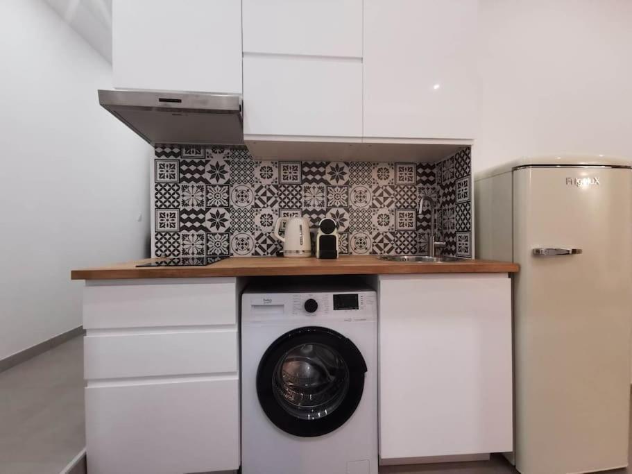 Le Pressense 2 Apartment Venissieux Luaran gambar
